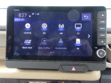 フルセグTV DVD、CD再生 ミュージックサーバー、Bluetooth、USB接続 AFMラジオ 機能付き。
