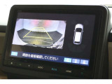 バックカメラが装備されており、後方の安全確認はもちろんのこと狭い場所での駐車や雨の日・夜間など視界の悪いコンディションでのストレスの軽減にもなります!