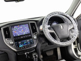 使いやすさや安全性を追求したステアリング周り!高級車ゆえにスイッチ類が多いのも特徴ですね!考え尽くされた配置ですぐに使いこなす事が出来ますのでご安心下さい!是非、体感してみて下さい!!