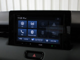 純正8インチディスプレイオーディオ(VX-240ZFE)はAM/FMチューナー、Bluetoothがご使用いただけます。お好みの音楽を聞きながらのドライブは楽しさ倍増ですね!