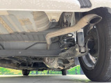 お車を安心してお乗りいただく為には、足回りの定期点検が欠かせません。サービスサポート(有償保証)では無料点検もご提供しており、安心のカーライフをお過ごしいただけるサポート体制が整っています。
