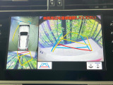 【パノラミックビューモニター】専用のカメラにより、上から見下ろしたような視点で360度クルマの周囲を確認することができます☆死角部分も確認しやすく、狭い場所での切り返しや駐車もスムーズに行えます。