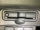 ビルトインタイプの【ETC】で見た目もスッキリ。高速道路の利用にとても便利です。