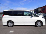 閑静な住宅街の中に位置していますので、落ち着いた環境でゆっくりと車をご覧いただけます。お気軽に当店へお越しください