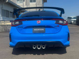 バック時目視しにくいクルマの周囲をカメラで映し出し、安全・安心駐車をサポート♪バックの苦手な方も後ろがハッキリ見えるので安心ですよ♪