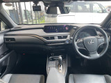 UX 300e バージョンL 修復歴無し