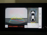 パノラミックビューモニター付きで、車両の周囲を確認することができるので安心できますね♪