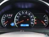 視線移動が少なく疲れにくいメーターです。