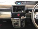 温度を設定すれば、自動で車内の温度管理をしてくれる優れものです♪ATミッションで運転楽々