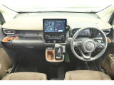『トヨタ認定中古車』3つの安心を1台にセット!1.徹底した洗浄 2.車両検査証明書つき 3.ロングラン保証つき 全てをクリアした【安心】の証!詳しくスタッフまでお気軽にお問い合わせ下さい。