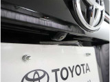 バックカメラが付いているので後方確認が非常にしやすいです。今や運転初心者も熟練者も必須装備!ついていて損はないですね♪
