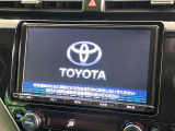 【純正ナビ】人気の純正ナビを装備。オーディオ機能も充実しており、Bluetooth接続すればお持ちのスマホやMP3プレイヤーの音楽を再生可能!毎日の運転がさらに楽しくなります!!
