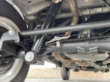 お車を安心してお乗りいただく為には、足回りの定期点検が欠かせません。サービスサポート(有償保証)では無料点検もご提供しており、安心のカーライフをお過ごしいただけるサポート体制が整っています。