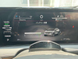視認性の良いメーターパネルデザインです。いろいろな車両情報が確認できます。