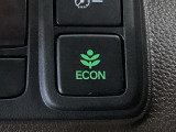 ★ECONスイッチ★ エコドライブを加速しよう!スイッチをONにすると、運転の仕方によるロスを抑え込み燃費をよくするようクルマが頑張ります(*^ー^*)燃費向上にチャレンジ♪