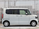 当店の中古車販売は、安心してご購入いただくために、ご契約、ご納車を含め当店にご来店いただけるお客様にお願いしております。