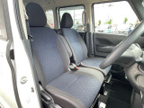 お車の販売と共に、自動車保険もご紹介しております。 弊社取り扱い会社と同じであれば日産独自のサービスもあります。