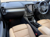 XC40 リチャージ プラグイン ハイブリッド T5 インスクリプション 
