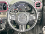 【純正革巻きステアリング】上質な革を使用することで、手にしっかり馴染みとても運転しやすいハンドルです♪