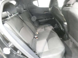 当社の中古車はシートを外して隅々までキレイに仕上げてあります。