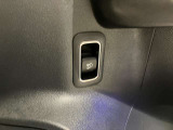 認定中古車フェア期間中はお買い得な特典をご用意しております。ご検討中のお客様はぜひ当店スタッフまでお問い合わせ下さい。