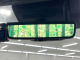【デジタルインナーミラー】後席の大きな荷物や同乗者で後方が確認しづらい時でも安心!カメラが撮影した車両後方の映像をルームミラー内に表示。クリアな視界で状況の確認が可能です!