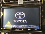 【純正ナビ】人気の純正ナビを装備しております。ナビの使いやすさはもちろん、オーディオ機能も充実!キャンプや旅行はもちろん、通勤や買い物など普段のドライブも楽しくなるはず♪