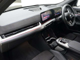 お車のことなら弊社とご用命を頂けるよう全社一丸となって取り組みさせて頂いております。