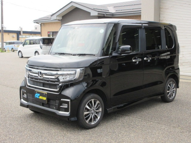 ホンダ N-BOXカスタム 