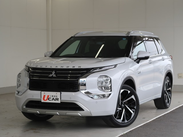 アウトランダー PHEV 2.4 P 4WD 