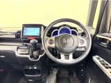 運転しやすいインパネ周りです。見やすいレイアウトで快適なドライブをサポートします☆☆