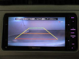 バックガイドモニターで、後方を確認しながら安心して駐車することができます。運転初心者も熟練者も必須の機能ですよ!