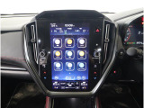 11.6インチの縦型ディスプレイに、ナビゲーション機能をはじめ、エンターテインメント、車両情報、エアコン操作、各種設定などを集約。タブレットのような感覚で、直感的に操作できます。