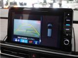 ◆全周囲カメラシステム◆運転席から見えにくい後方などをナビ画面で確認でき運転を支援するシステムです!