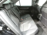 当社の中古車はシートを外して隅々までキレイに仕上げてあります。