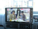 TV・ラジオ・Bluetooth・AppleCarPlay/AndroidAuto(有線接続)に対応しています