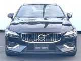 購入後は全国のVOLVO正規ディーラーにてアフターサービスをお受けいただけます。定期点検サービス、延長保証などの有料サービスも手厚くご用意しておりますので、ご不安事はお気軽にご相談下さい。