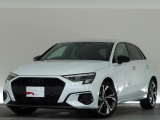 2001年オープン。 Audi正規ディーラーとして最も歴史のあるAudi 江戸川は、2フロアに分かれるガラス張りのショールームです。