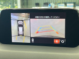 【360&deg;ビューモニター】専用のカメラにより、上から見下ろしたような視点で360度クルマの周囲を確認することができます☆死角部分も確認しやすく、狭い場所での切り返しや駐車もスムーズに行えます。