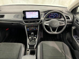 輸入車ならではの,細部まで作り込まれた,洗練されたデザインです。運転席からの視界は,店頭にてお客様ご自身の目でお確かめください.