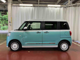 【スマートアシスト搭載車】 衝突回避支援ブレーキ機能(対車両・歩行者)、衝突警報機能(対車両・対歩行者)、誤発信抑制制御機能などの機能で安全な運転をサポートします