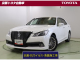 揺るぎない確かな伝統を誇る高級車【クラウン】。静粛性と乗り心地を重視したロイヤルサルーンです。