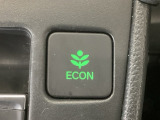 ★ECONスイッチ★ エコドライブを加速しよう!スイッチをONにすると、運転の仕方によるロスを抑え込み燃費をよくするようクルマが頑張ります(*^ー^*)燃費向上にチャレンジ♪