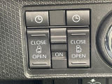 【両側パワースライドドア】スマートキーや運転席のスイッチで後席両側スライドドアの開閉が可能♪電動だから力を入れてドアを開ける必要がありません。