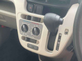 シフトレバー廻り