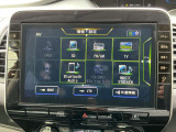 多機能ナビゲーションがあなたをしっかり目的地までサポートします。スマホのナビとは自車位置精度が違います。純正ナビなら保証も対象で安心です。