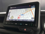 ホンダコネクト対応純正ナビを装備しております!ナビの使いやすさはもちろん、Bluetooth接続など充実のオーディオ機能でお出かけはもちろん、通勤や買い物など普段のドライブも楽しめます♪
