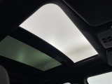 アウトランダー PHEV 2.4 P 4WD 本革シート