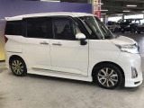エンジンルーム、室内、クリーニング済みです。厳選したお車を屋内展示場にて展示中☆車両品質には自信がございます!ぜひ一度ご来店ください!!