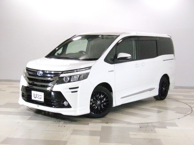 トヨタ ヴォクシー 